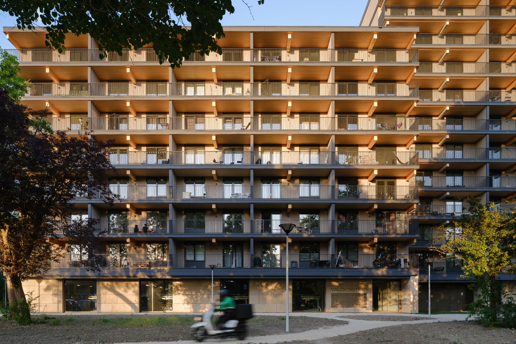 Valckensteyn vooraanzicht van het gehele gebouw